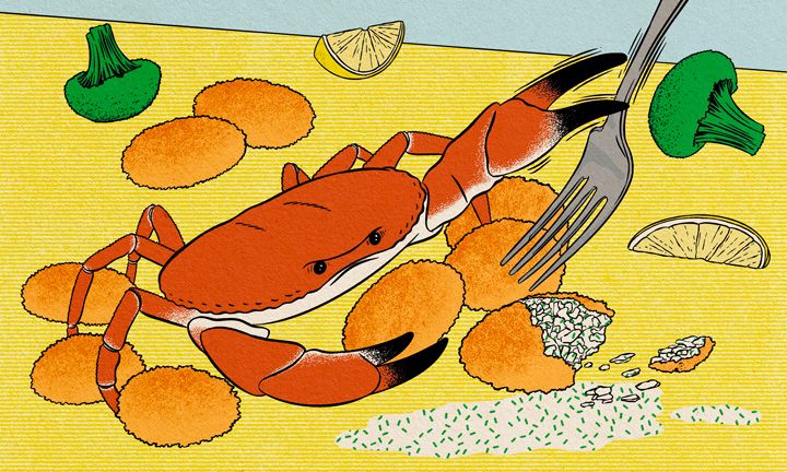a crab fighting against a fork for a croquette 