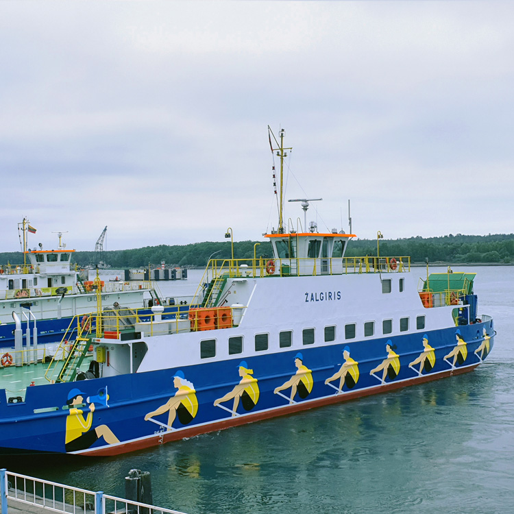 total view ferry with painted rowers on side